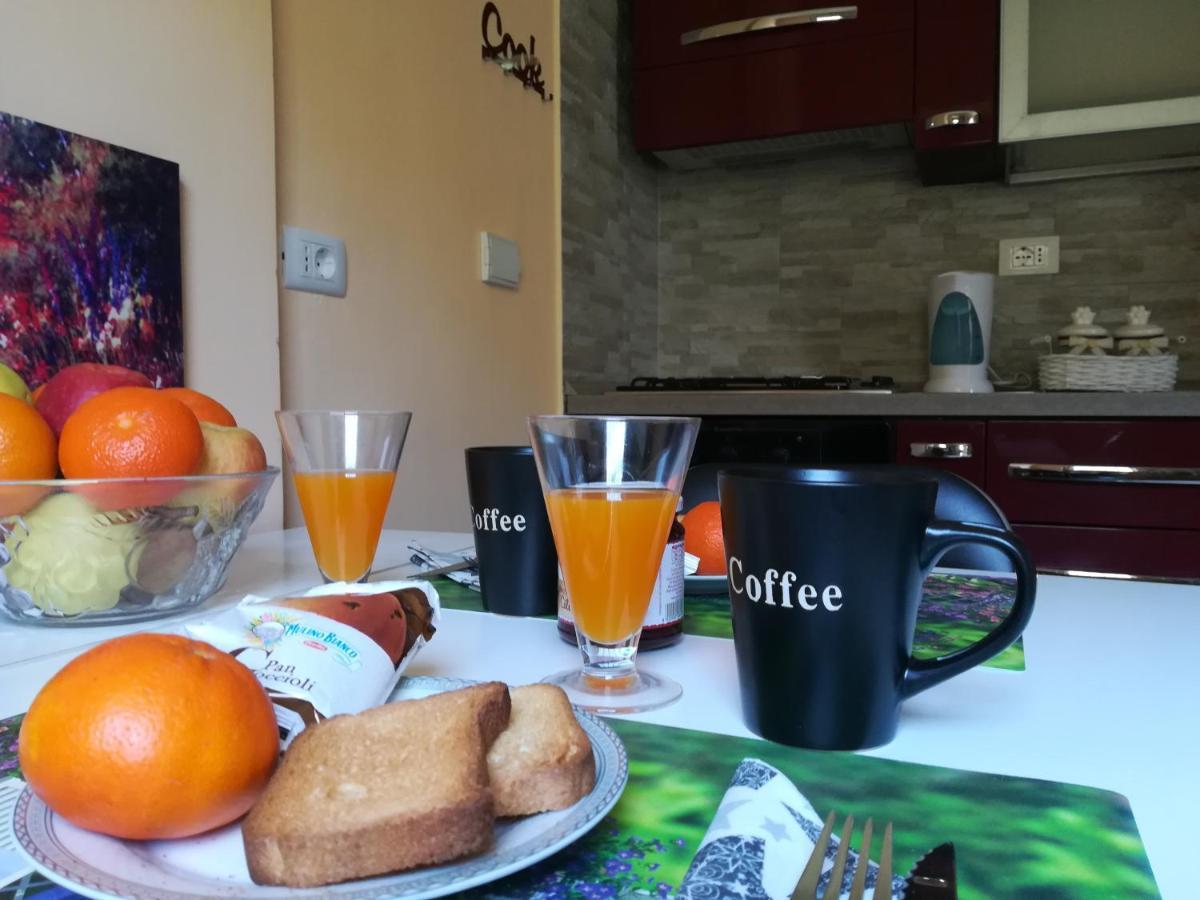 Il Girasole Di Ostia Apartment ภายนอก รูปภาพ