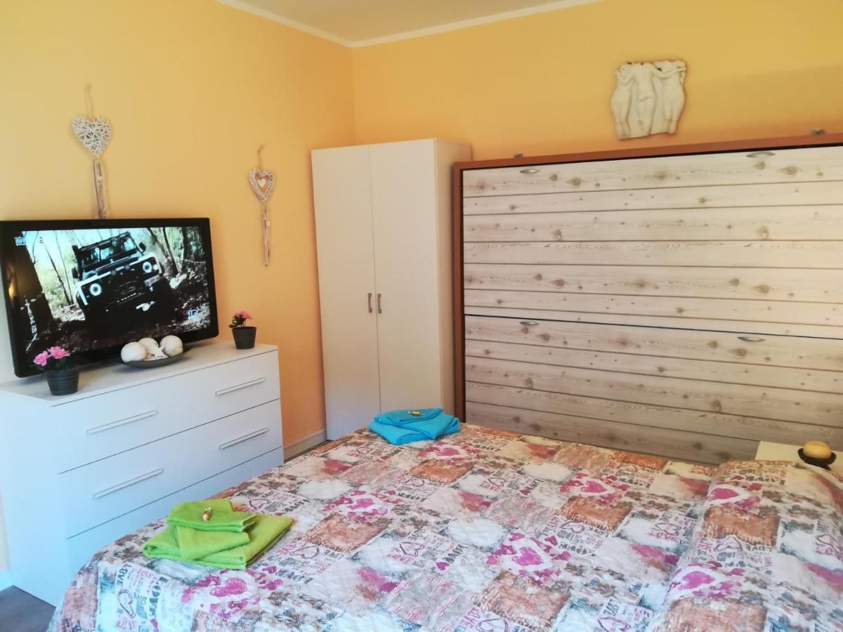 Il Girasole Di Ostia Apartment ภายนอก รูปภาพ